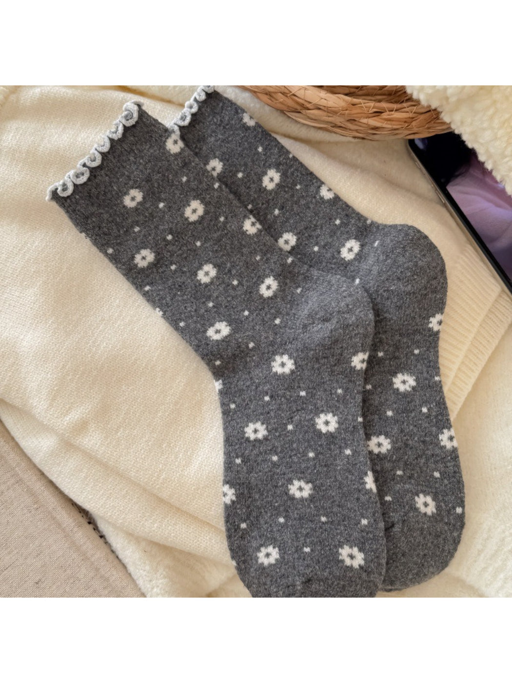 Rufia - Daisy Ruffle Crew Socks