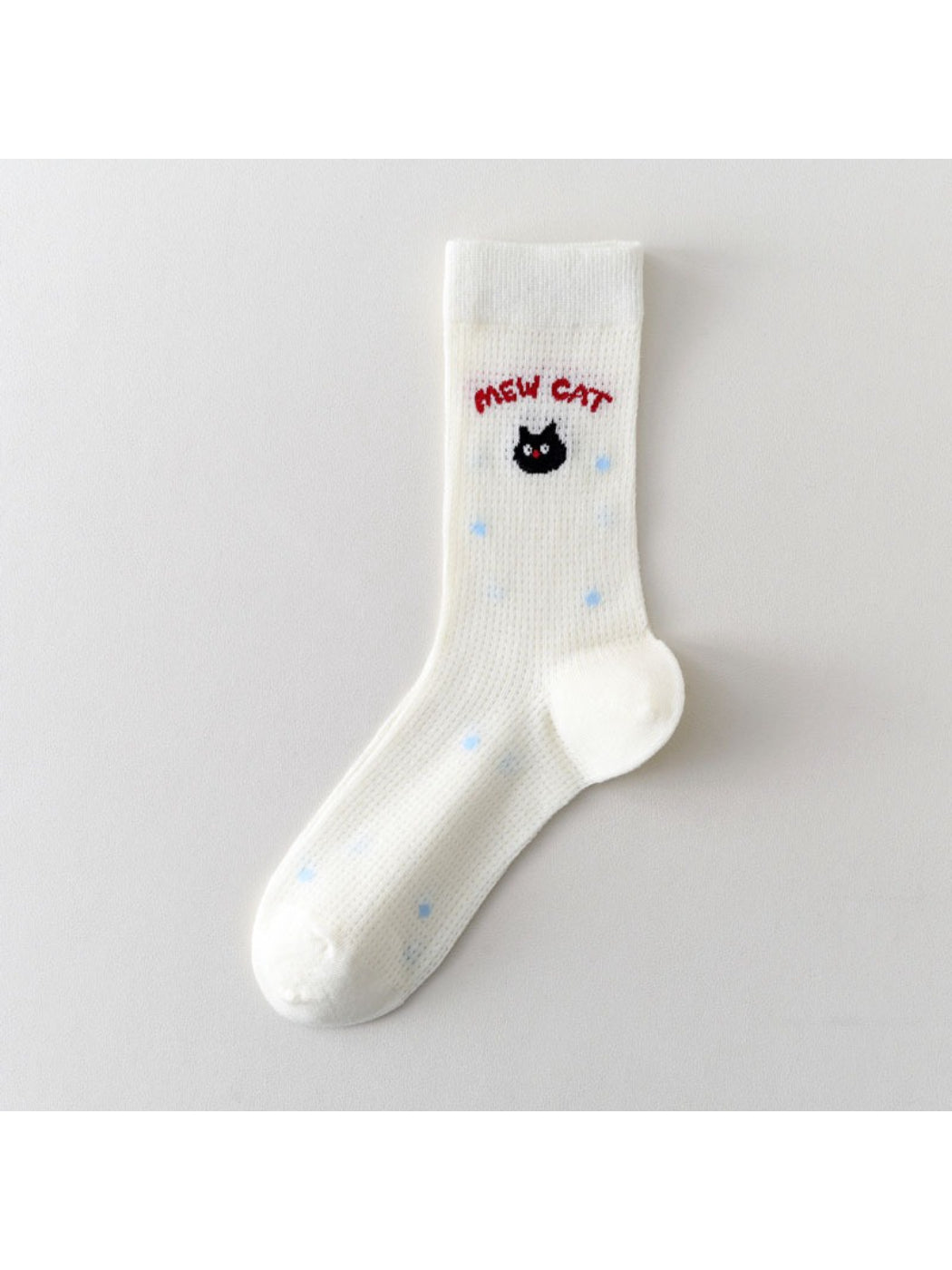Rufia - Retro Red Accent Crew Socks