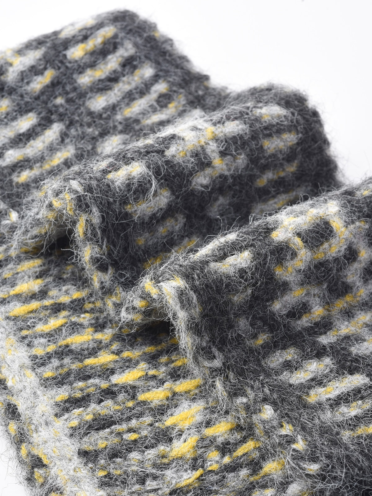 Scarvii - Two-Tone Knitted Scarf with Slip-Through Design