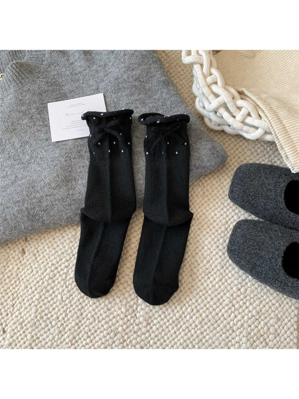 Rufia Ribbon Ruffle Dot Crew Socks product image