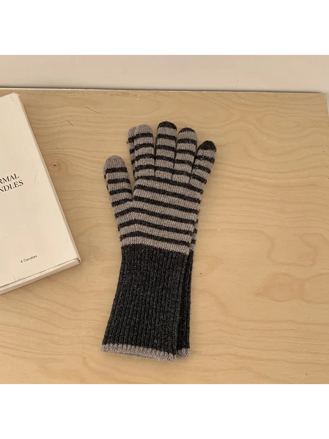 Gloving - Striped Long Ribbed Cuff Gloves