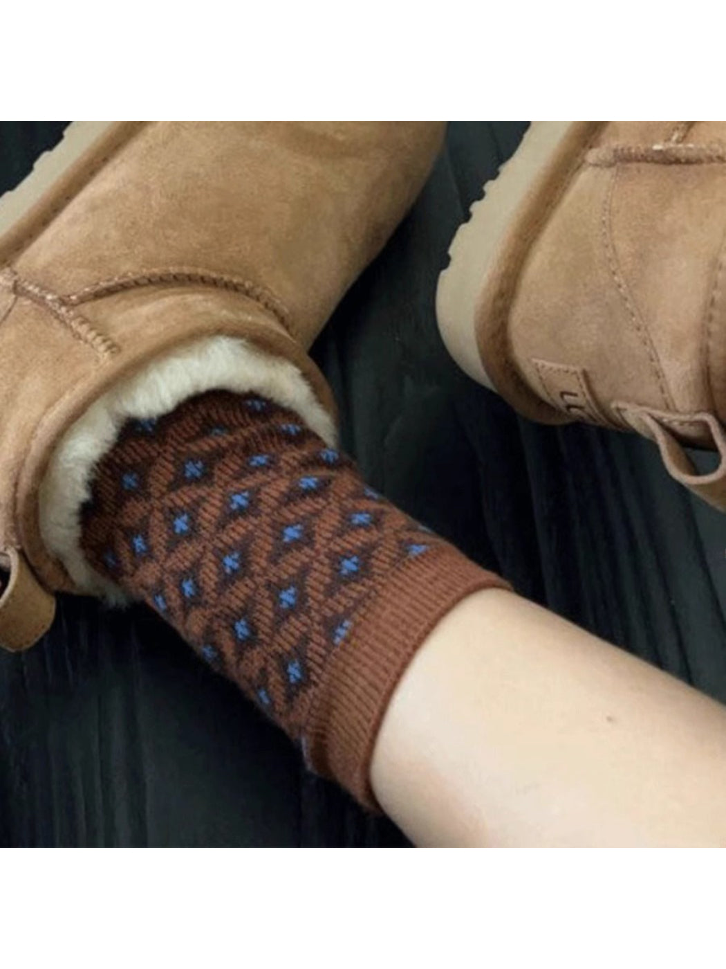 Rufia – Colorful Leopard Print Crew Socks