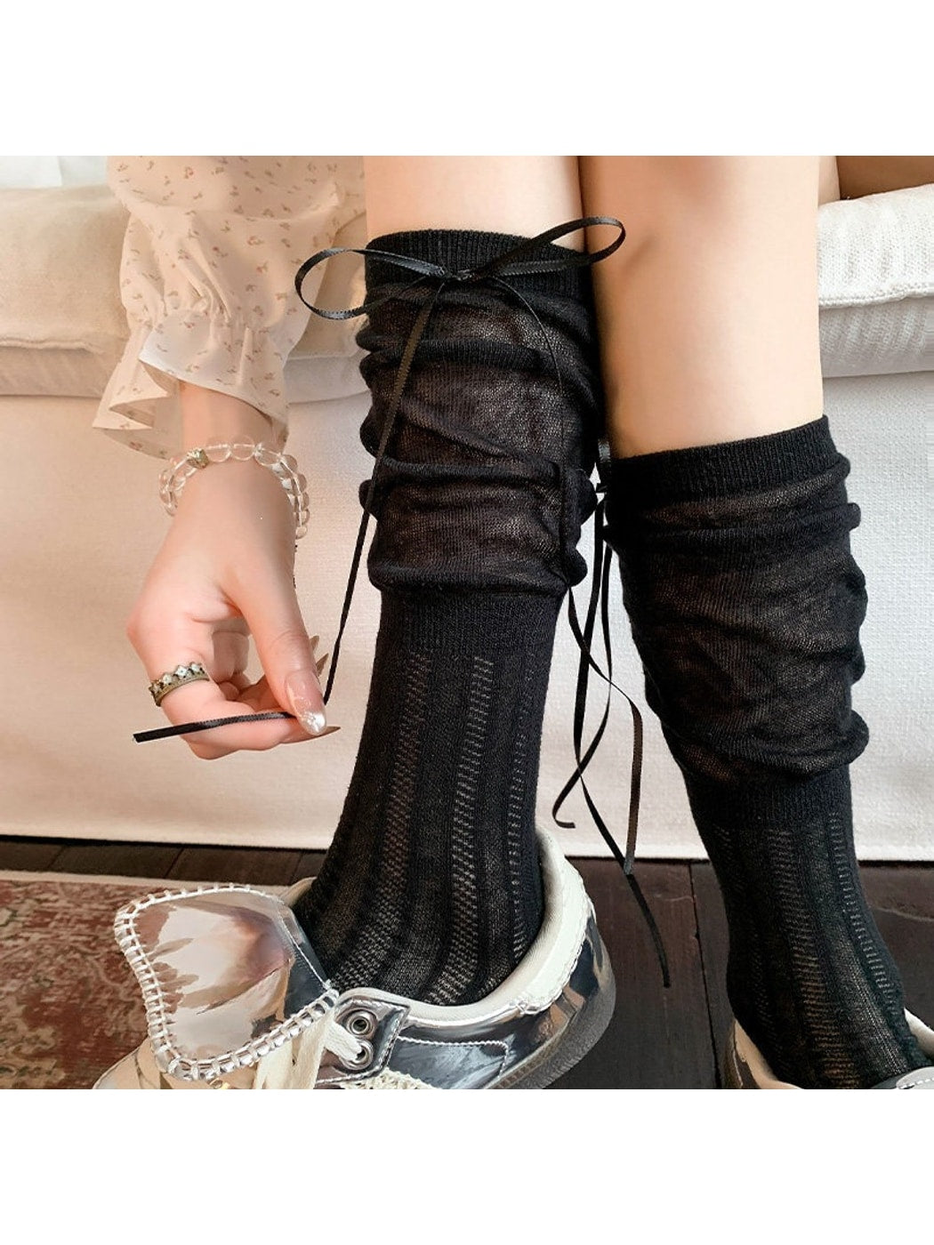 Rufia - Ribbon Bow Detail Solid Color Openwork Crew Socks