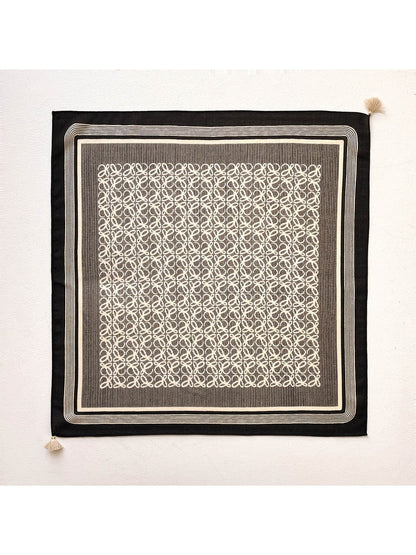 Scarvii - Elegant Gray Geometric Printed Square Scarf