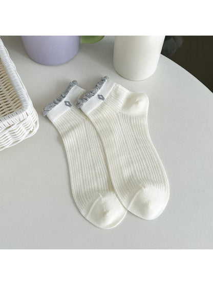 Rufia - Sweet Ruffle Trim Women's Ankle Socks