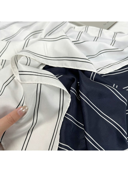 Scarvii - Minimal Line Triangle Scarf