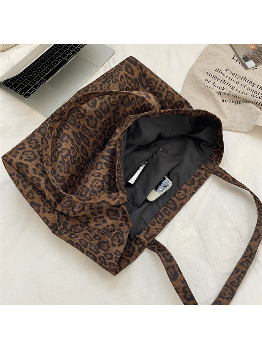 Cosbai - Women's Shoulder Bag with Leopard Print