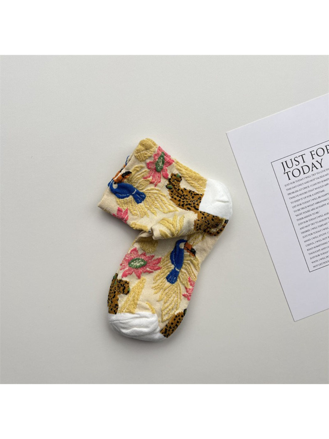 Rufia embossed floral mid-calf socks