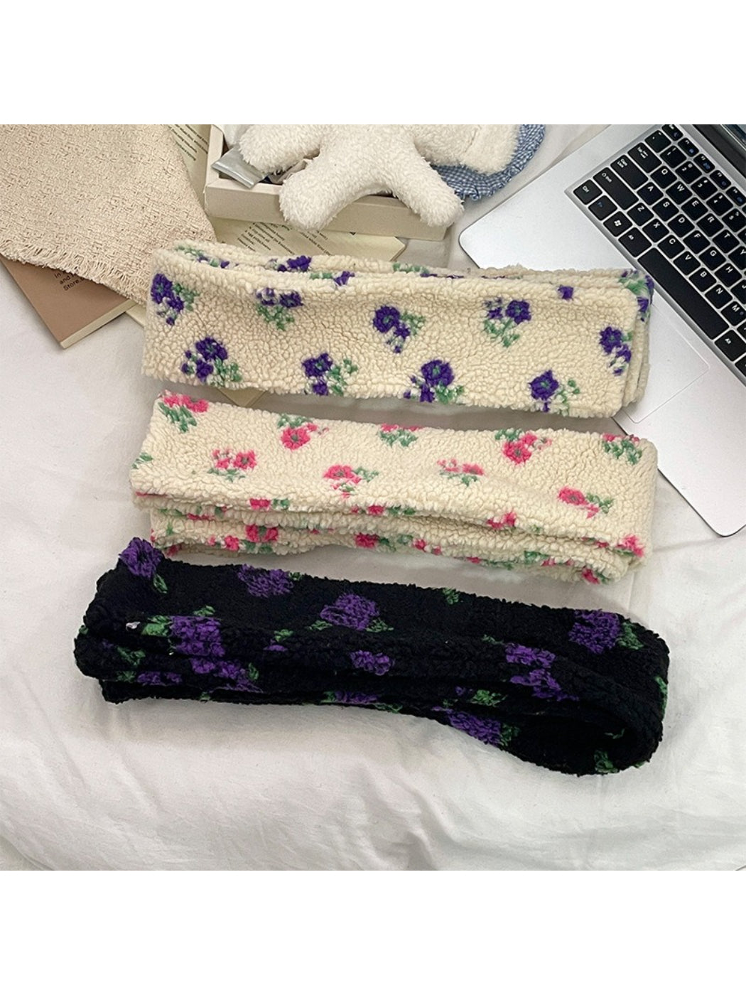 Scarvii - Floral Fleece Cozy Scarf