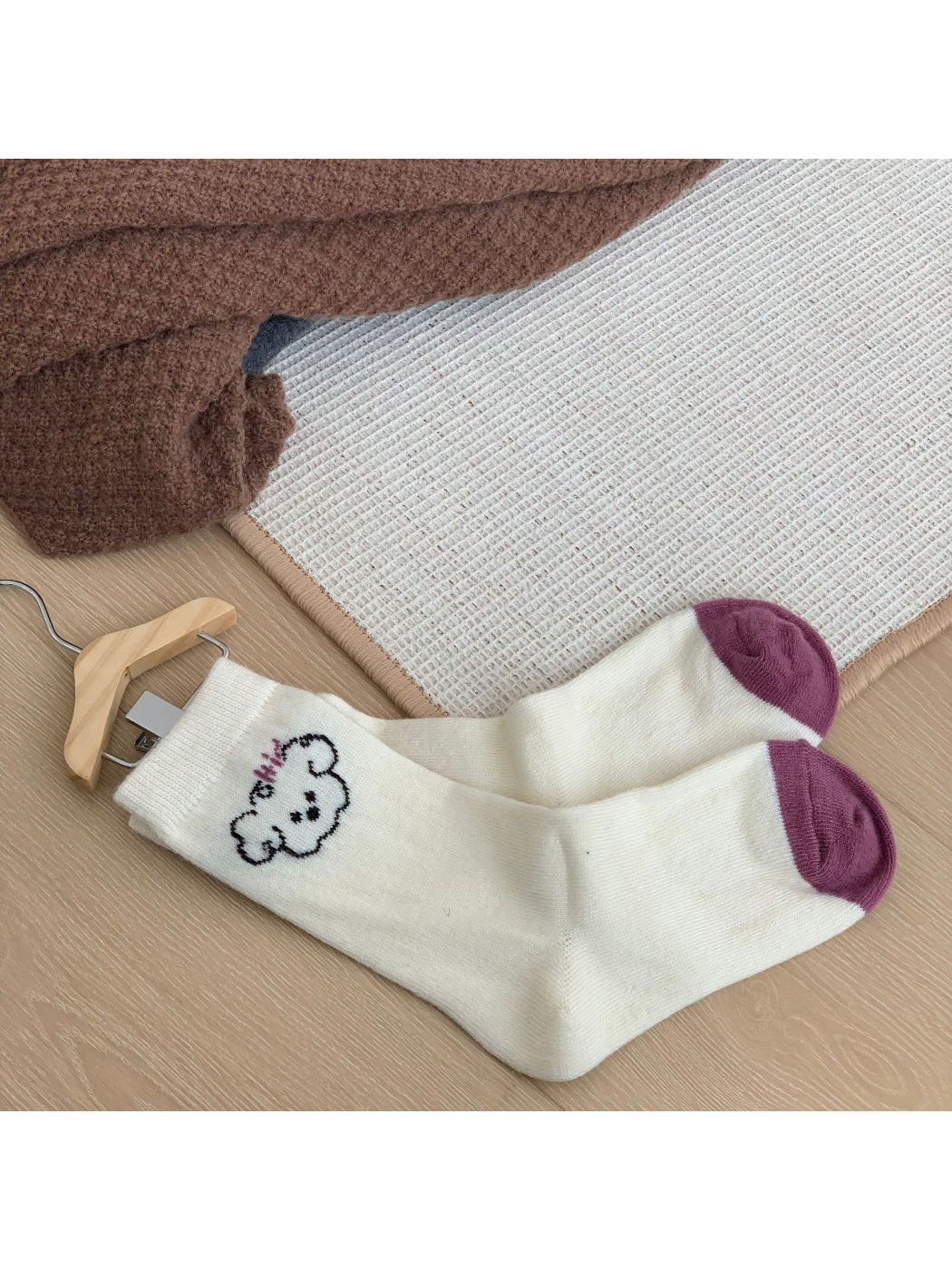 Rufia - Teddy Face Cozy Crew Socks