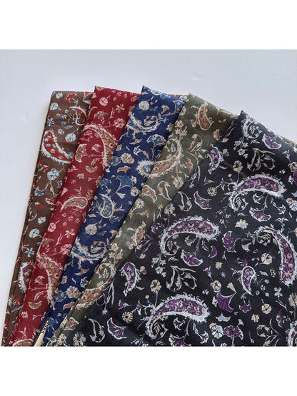 Scarvii - Retro Paisley Pattern Square Scarf