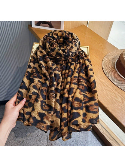 Scarvii - Elegant Leopard Print Fashion Scarf