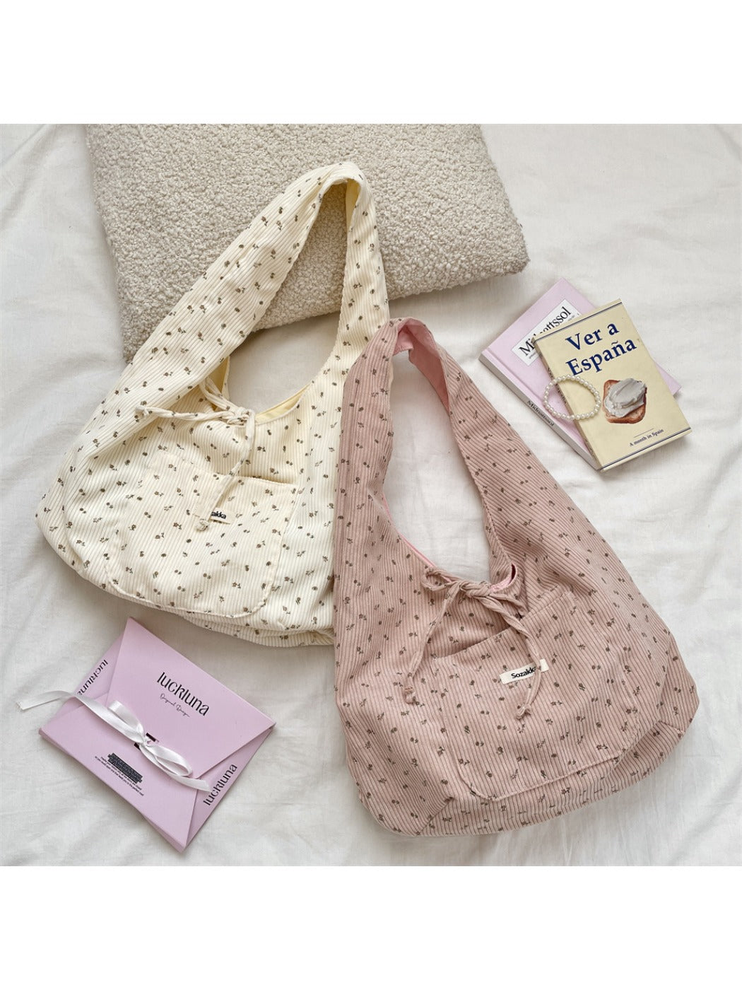 Cosbai – Reversible Corduroy & Canvas Shoulder Bag