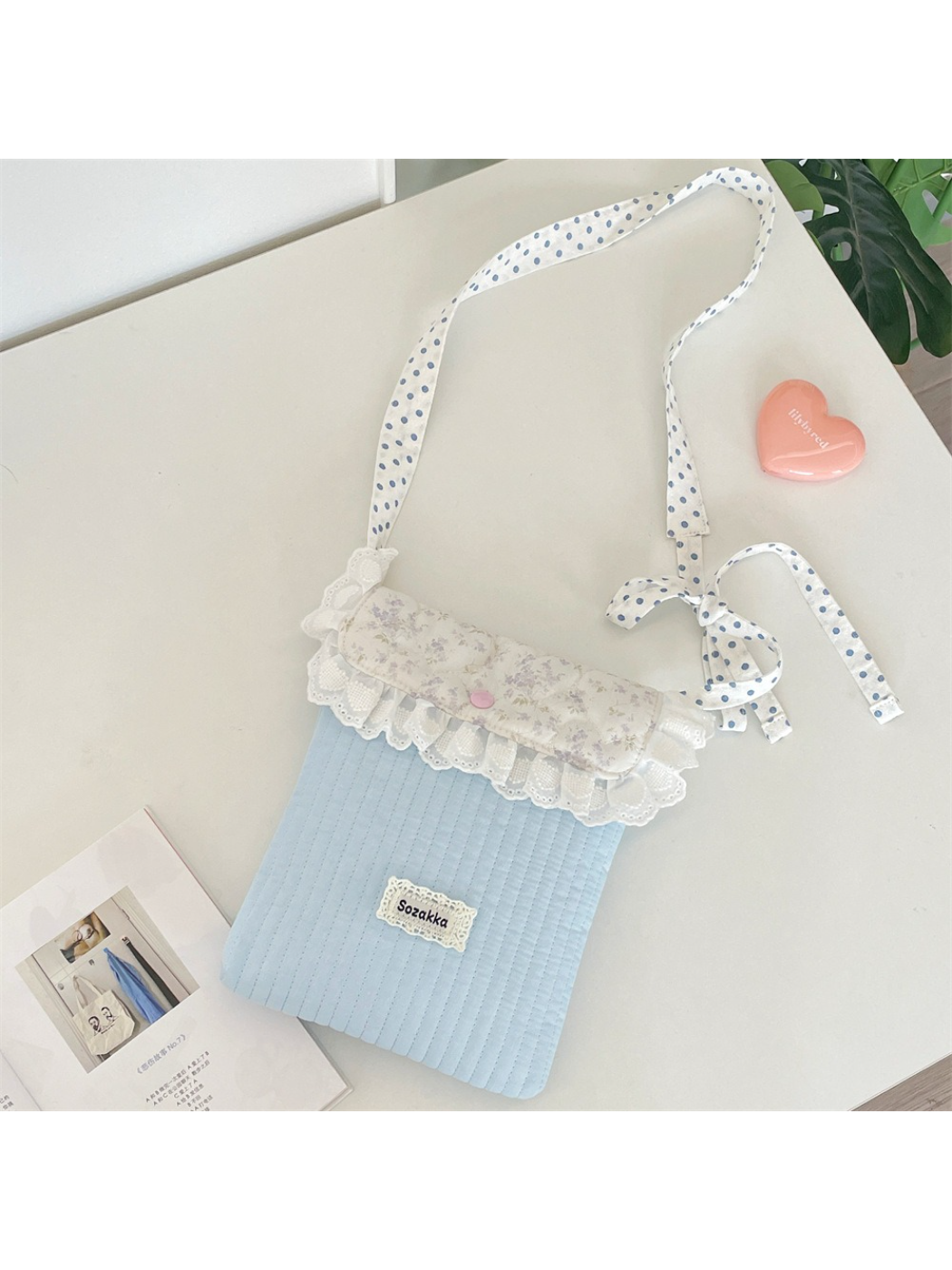 Cosbai - Lace Ruffle Crossbody Pouch