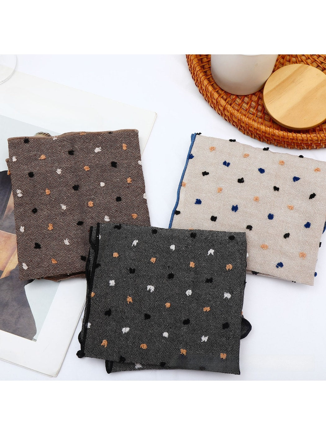 Scarvii - Polka Dot Edge Trim Triangle Bandana