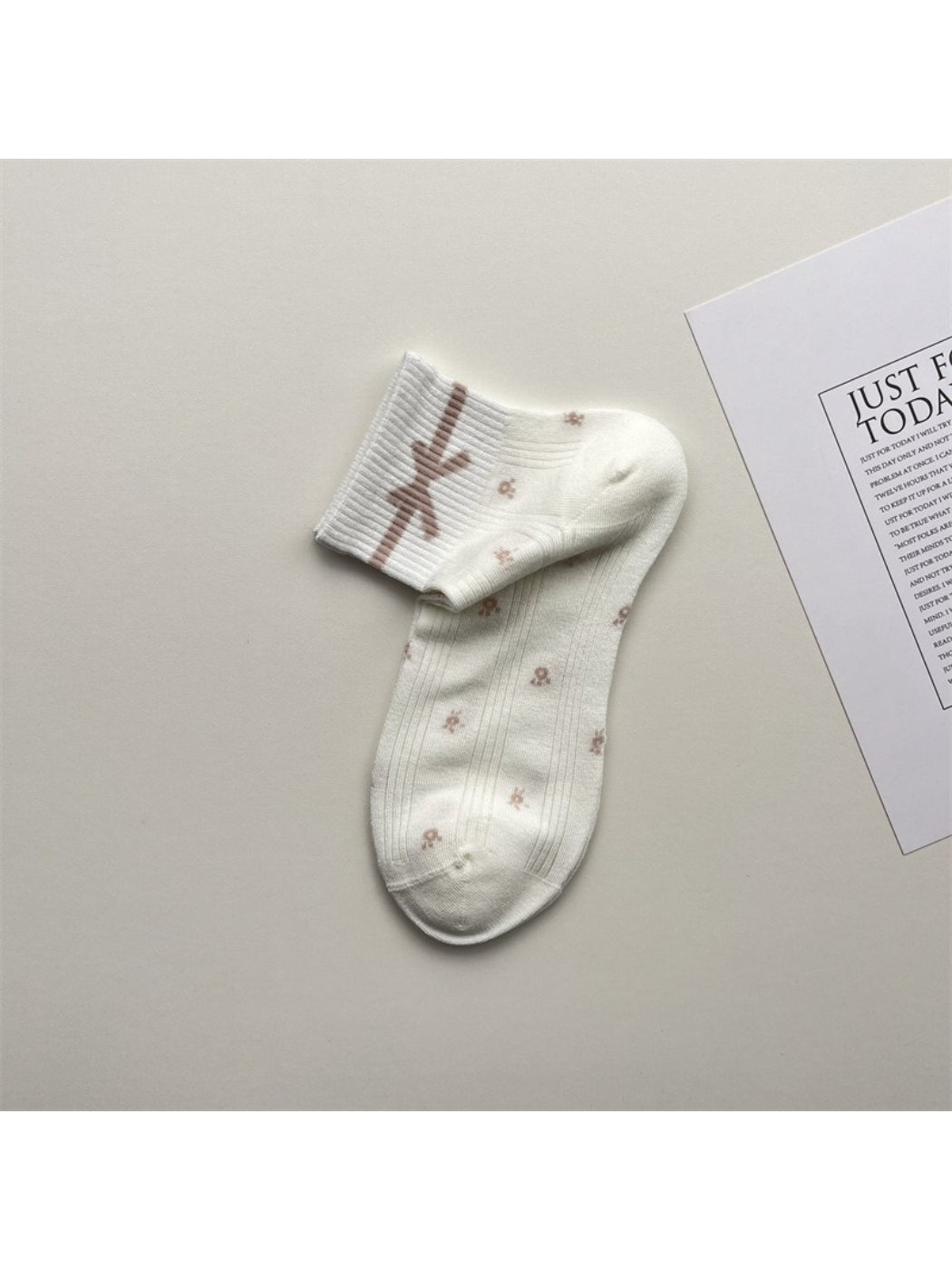Rufia Mesh Stripe Dot No Show Socks product image