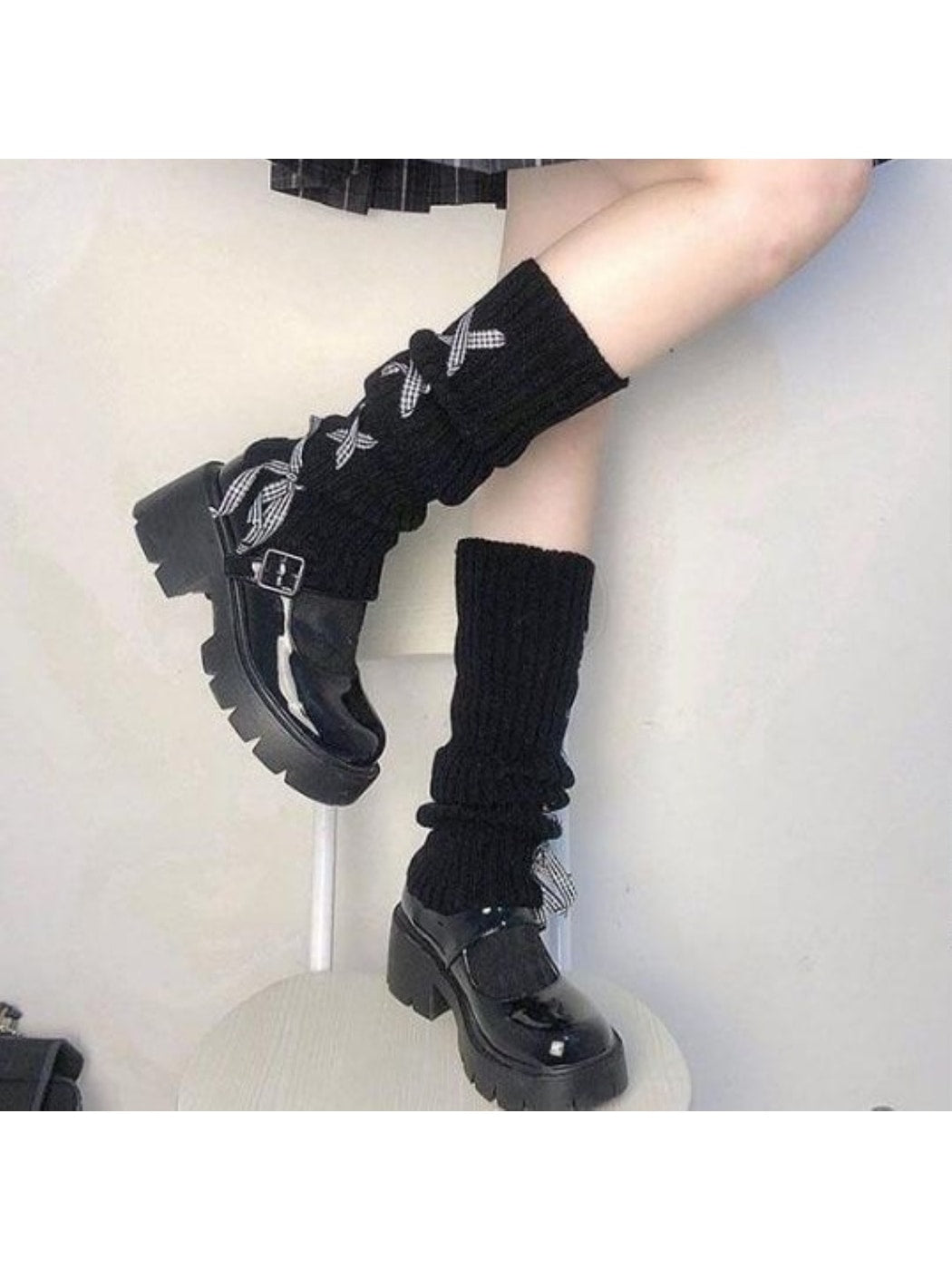 Cozyra - Tie Strap Jacquard Leg Warmers