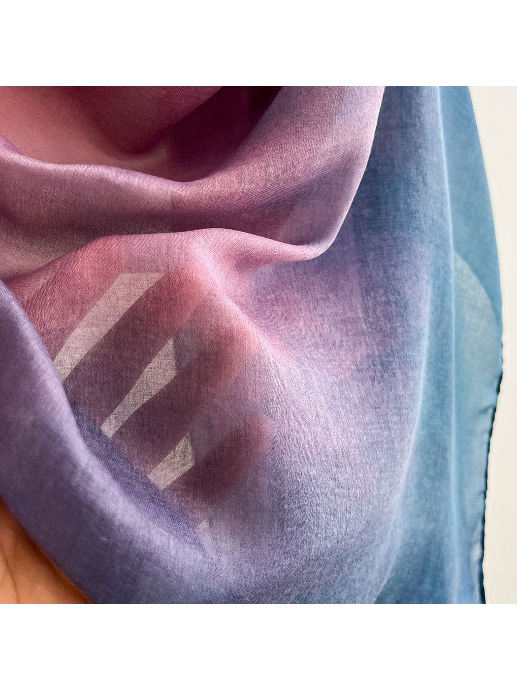 Scarvii - Flowing Art Print Summer Wrap Scarf