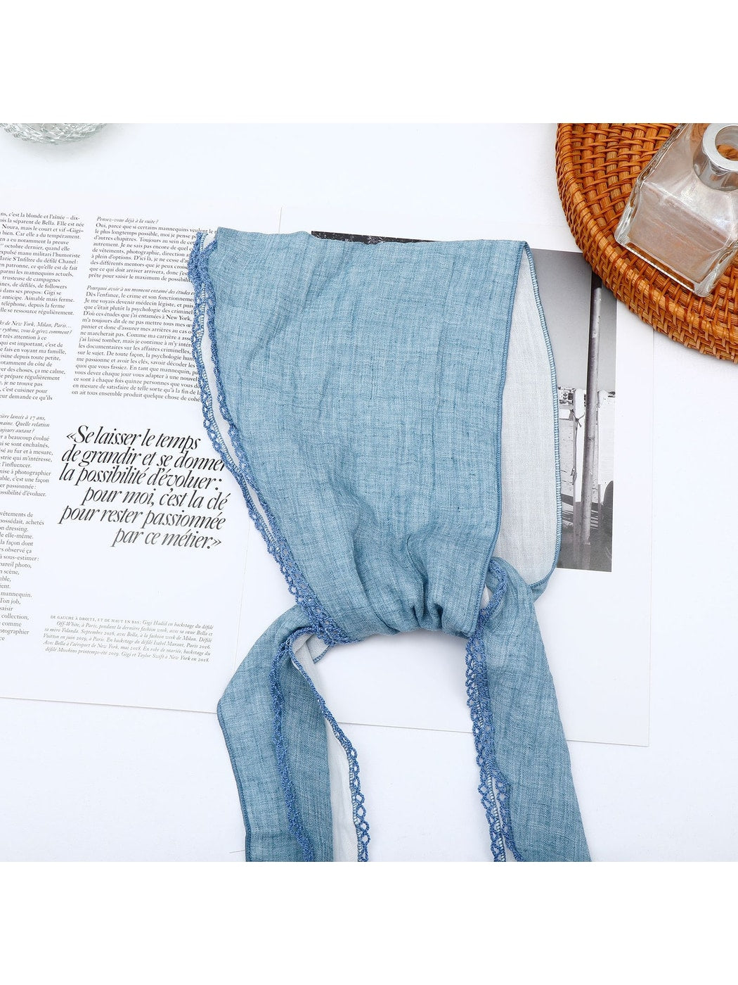 Scarvii - Muted Lace Trim Triangle Bandana