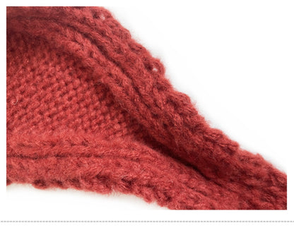 Haila - Women's Knitted Beanie with Ear Protection