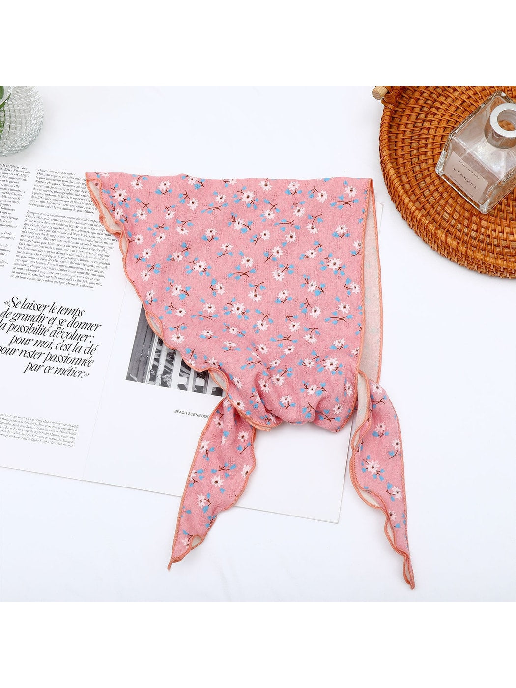 Scarvii - Pastoral Floral Print Triangle Bandana