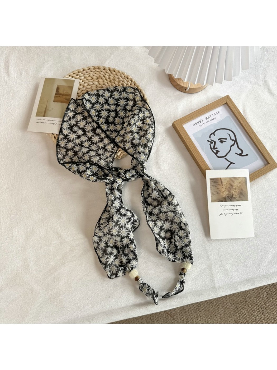 Scarvii - Romantic Ditsy Floral Print Scarf