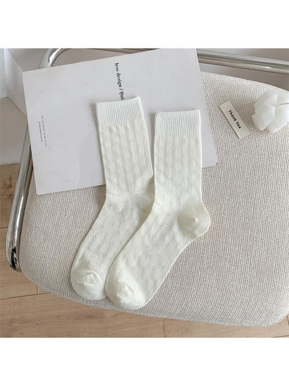 Rufia - Minimalist Clover Openwork Detail Crew Socks