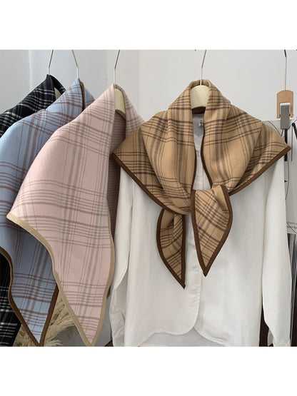 Scarvii - Vintage Plaid Edge Triangle Scarf