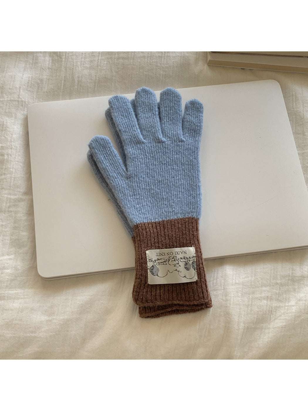 Gloving - Colour Block Soft Knit Winter Gloves