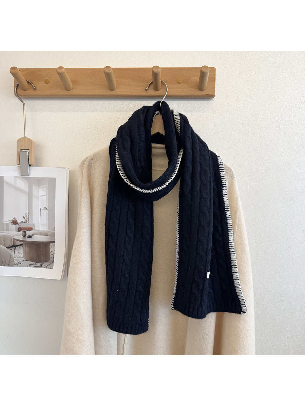 Scarvii - Vertical Cable-Knit Pattern Narrow Scarf Scarf