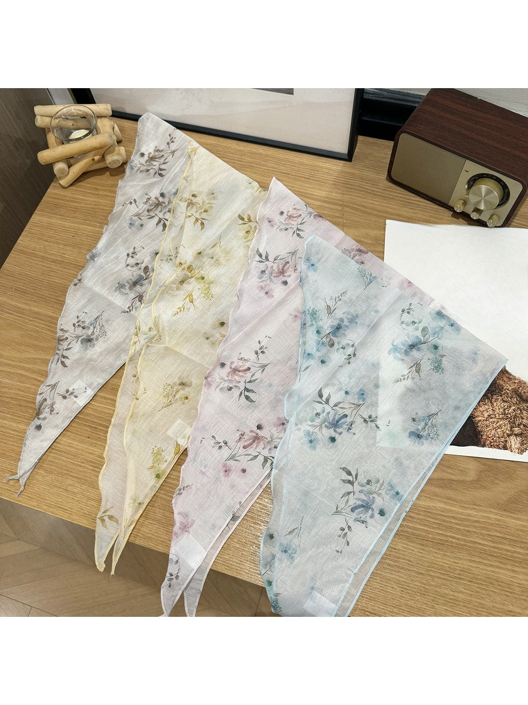 Scarvii - Spring Floral Print Sweet Triangle Bandana