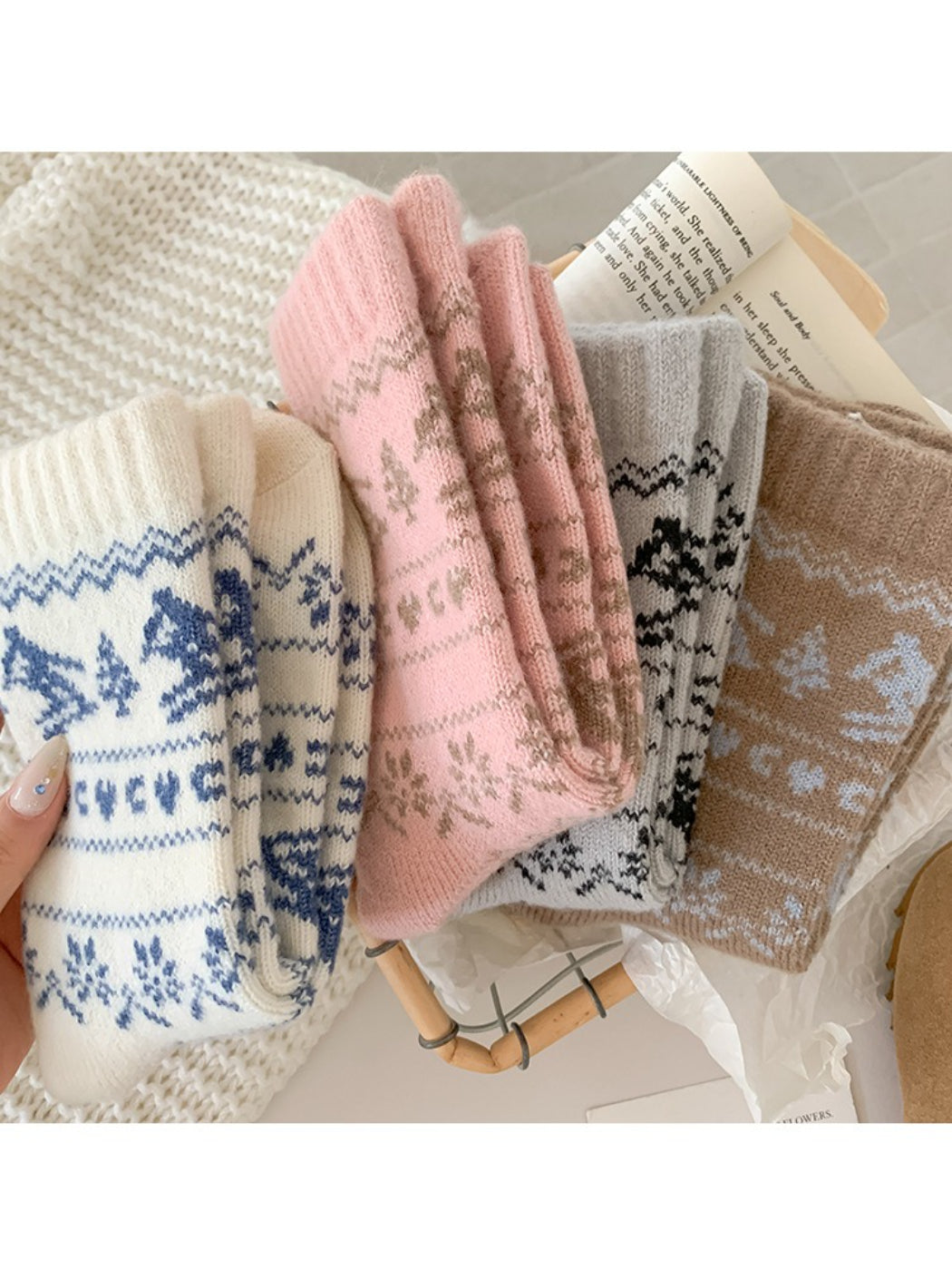 Rufia - Nordic Winter Pattern Socks