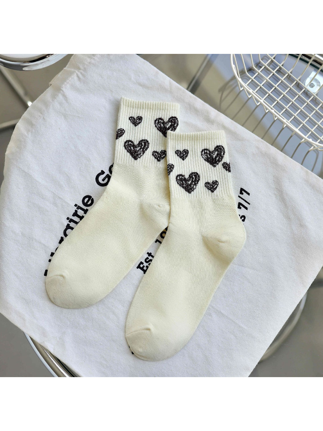 Rufia - Sketch Heart Motif Crew Socks