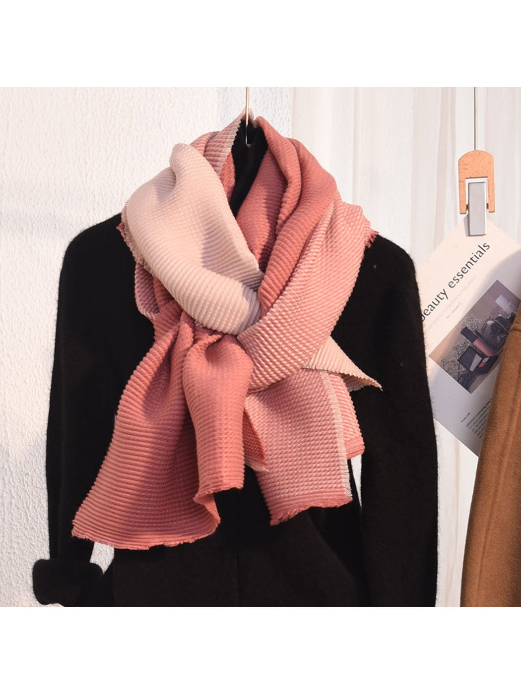 Scarvii - Pleated Colorblock Fringed Winter Scarf