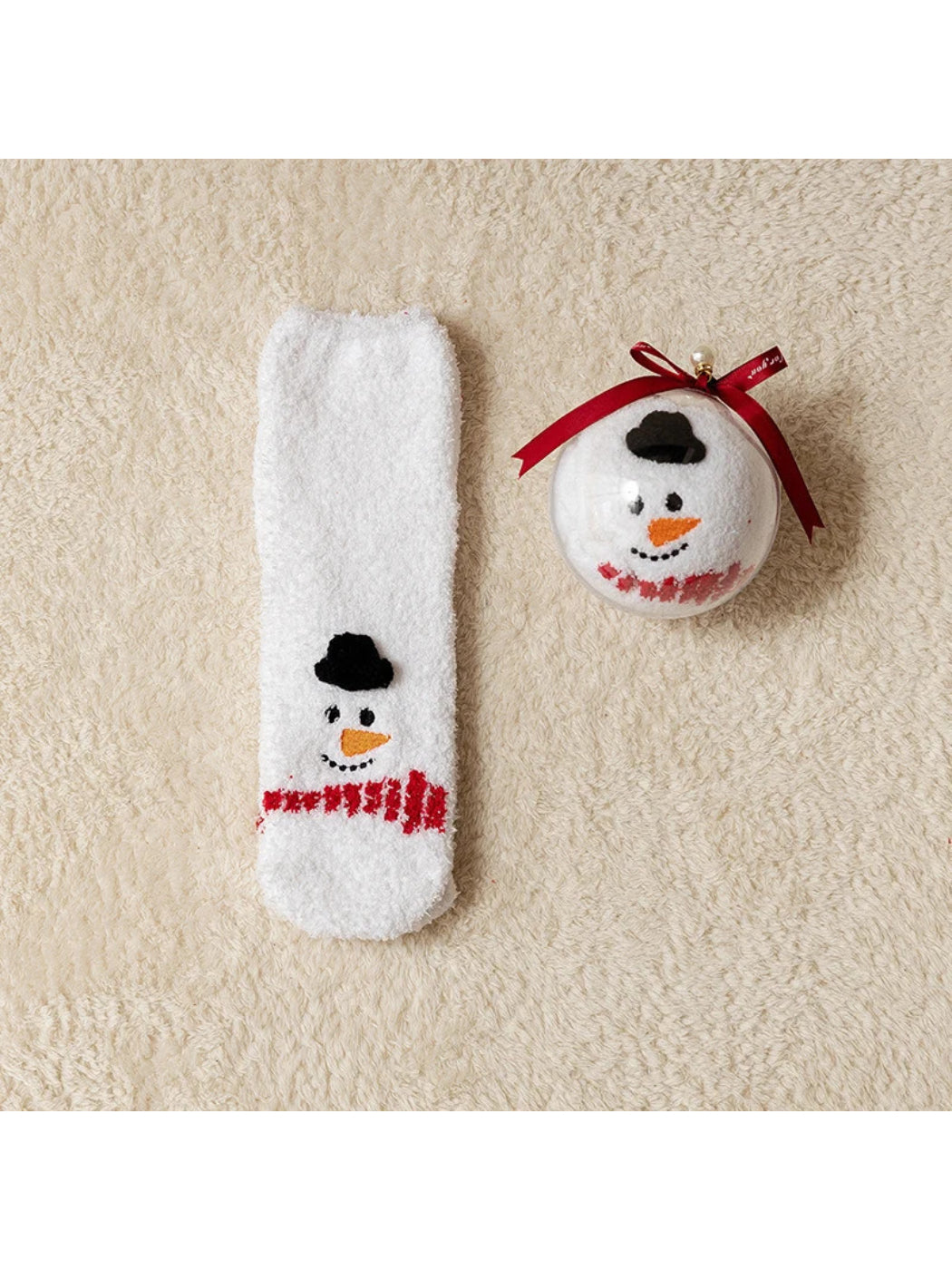Rufia – Cozy Christmas Fuzzy Socks
