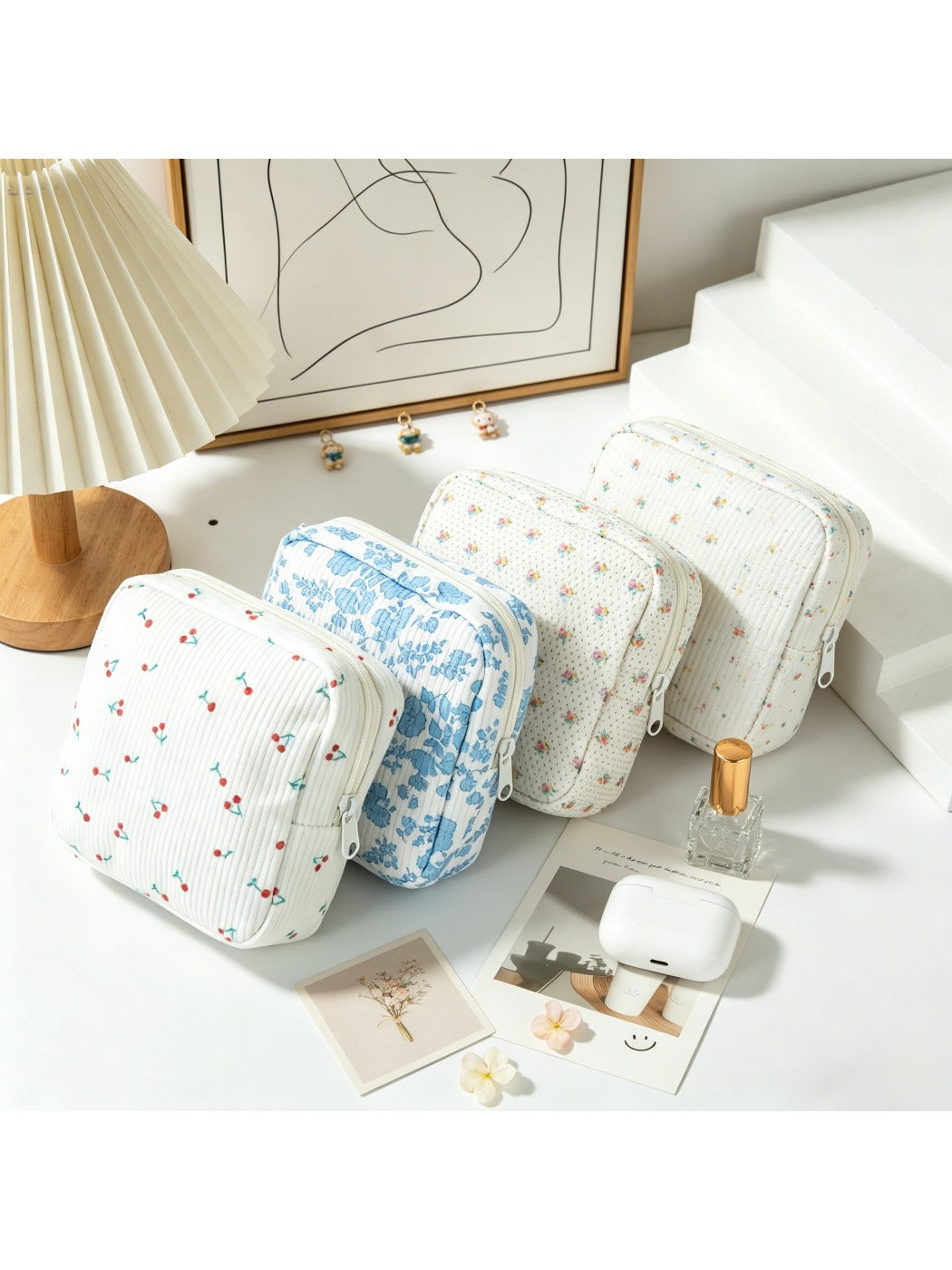 Cosbai - Floral Pattern Portable Zip Pouch