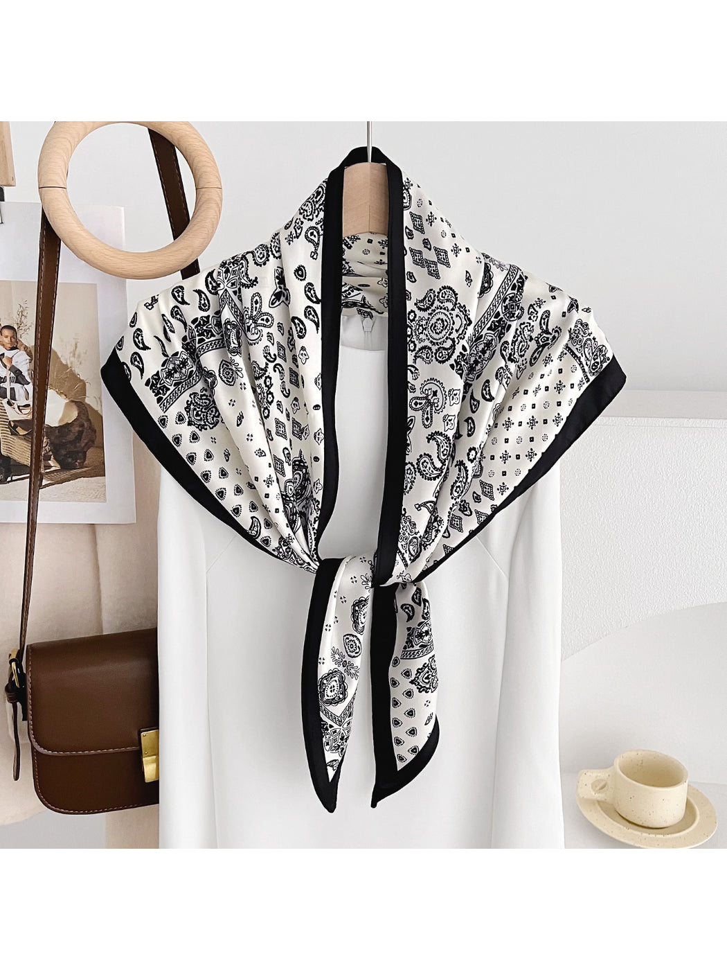 Scarvii Classic Bandana Paisley Triangle Scarf