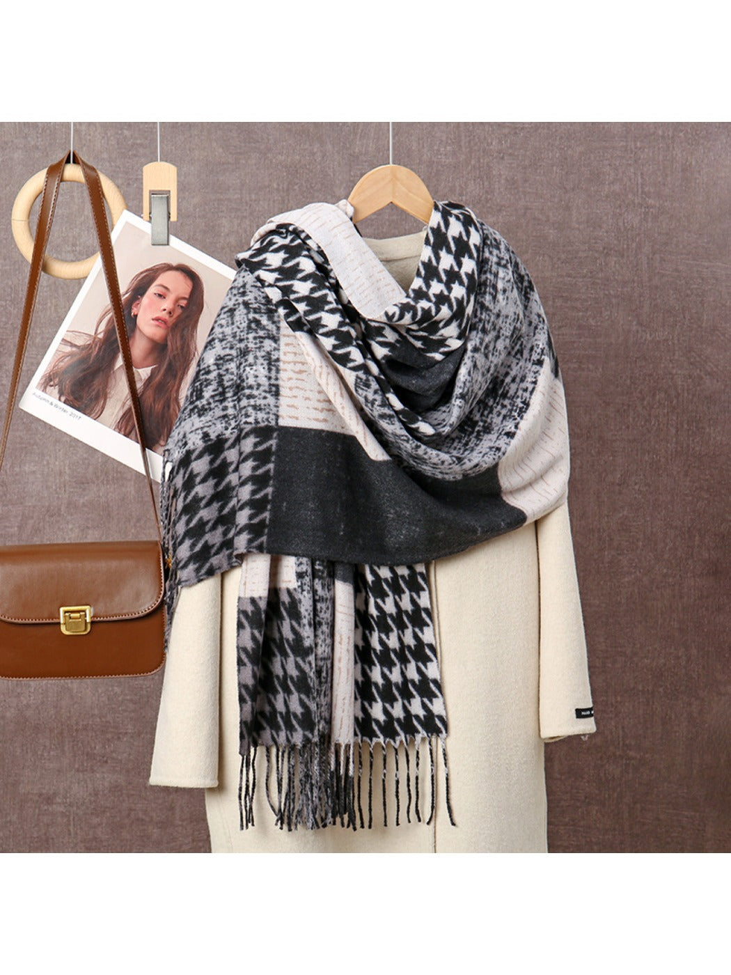 Scarvii - Geometric Pattern Tassel Winter Scarf