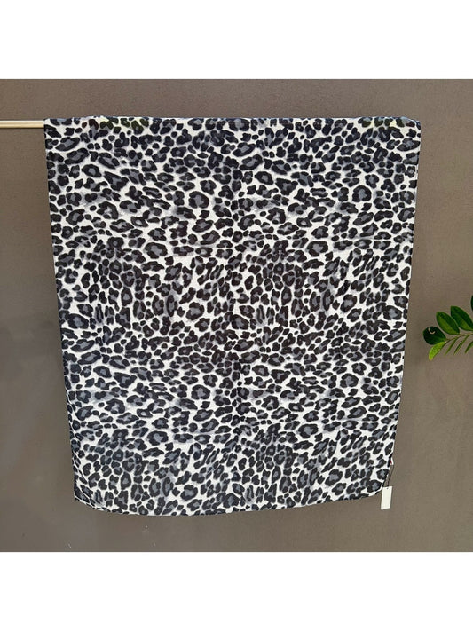 Scarvii - Elegant Leopard Print Fashion Scarf