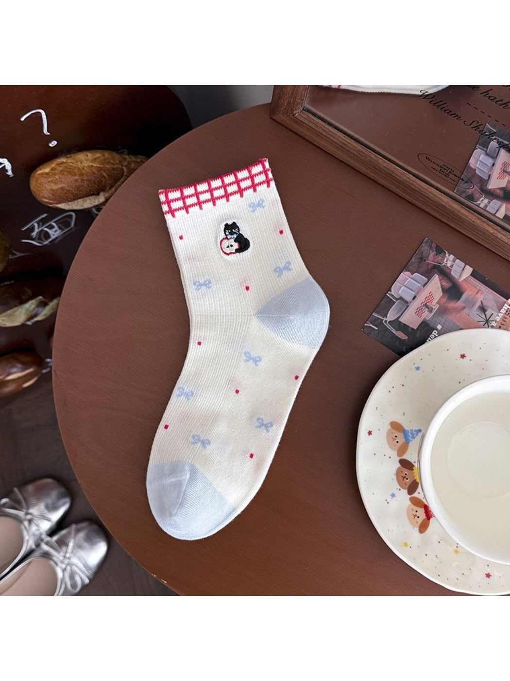 Rufia lace ruffle ankle socks arranged to show texture and lace pattern