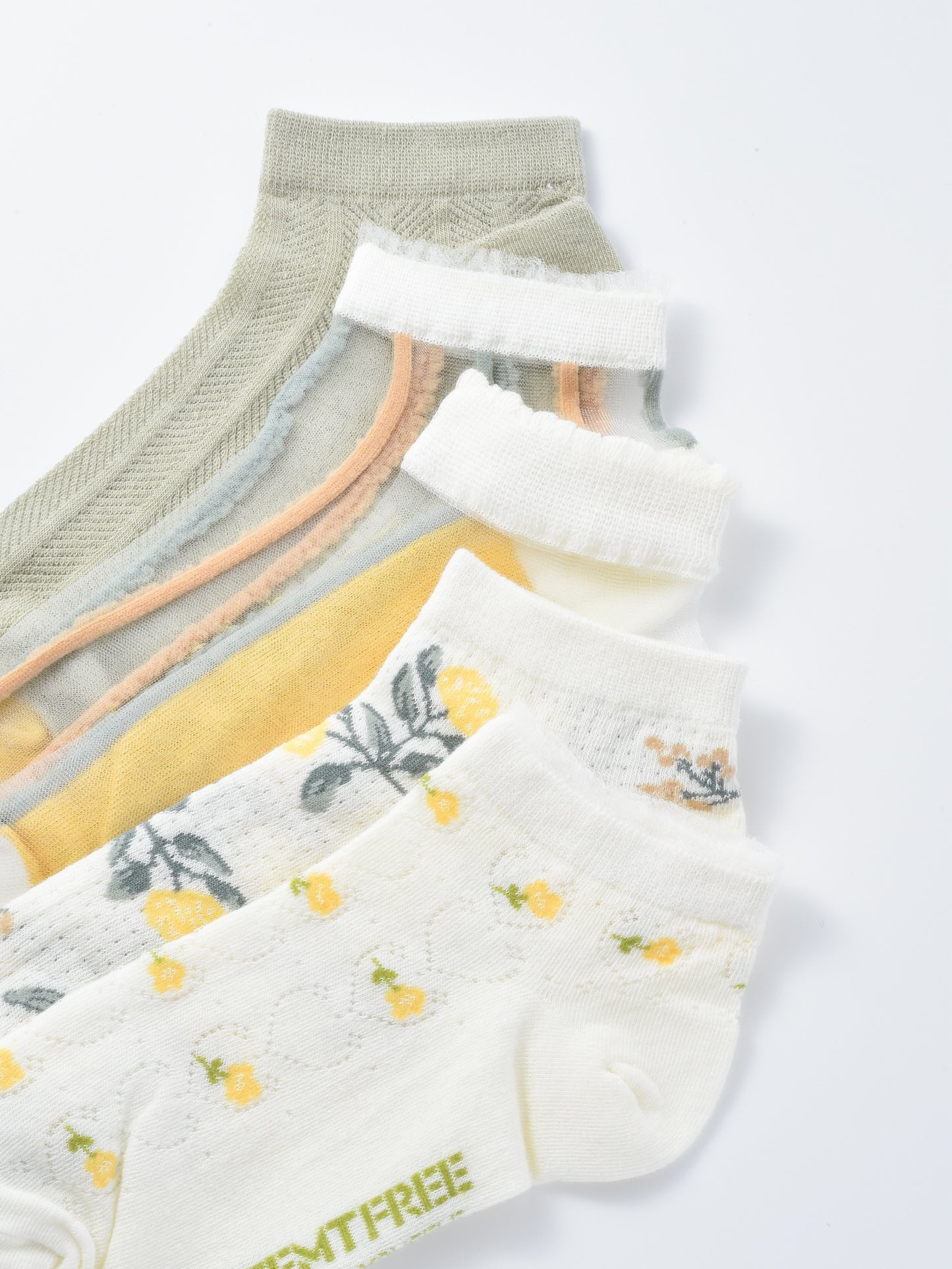 Rufia - Soft Floral Pattern Lightweight Crew Socks
