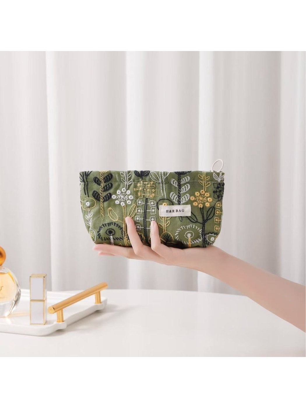 Cosbai - Fresh Floral Print Cosmetic Bag