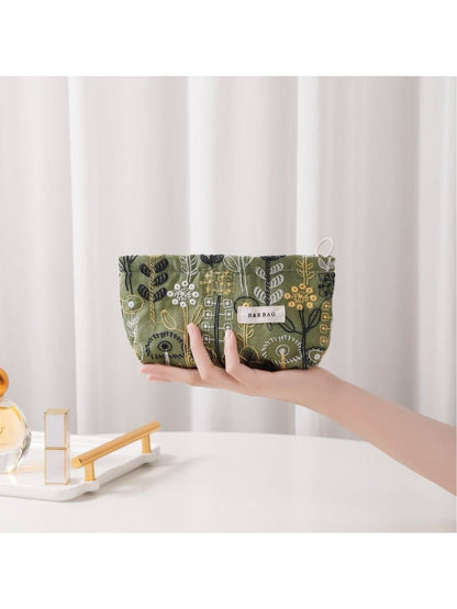 Cosbai - Fresh Floral Print Cosmetic Bag