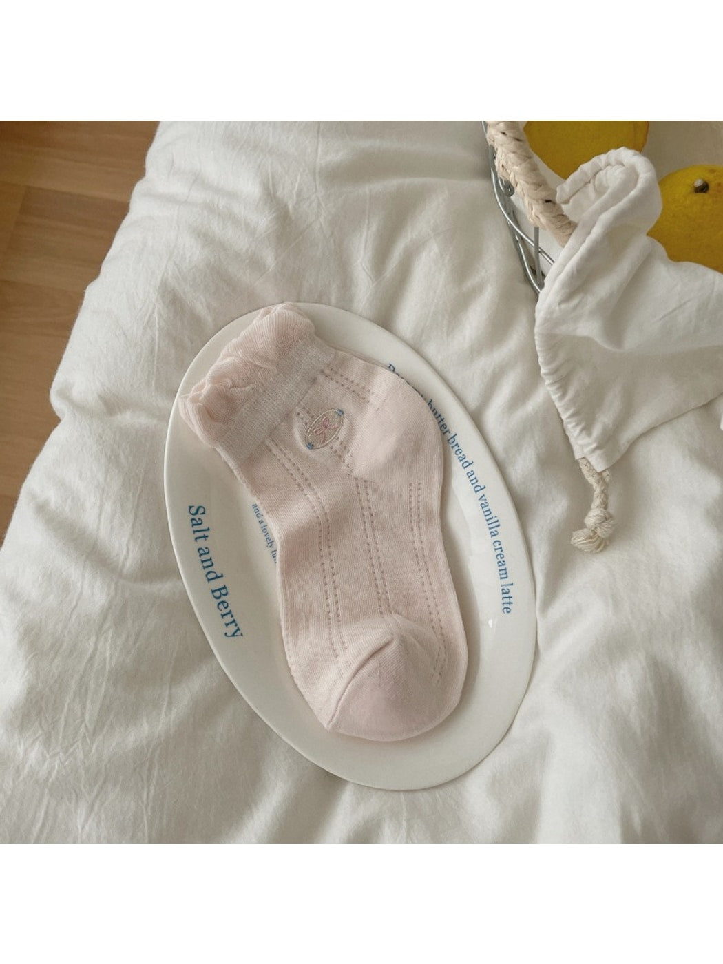 Rufia - Sweet Bow Pattern Frilly Ankle Socks