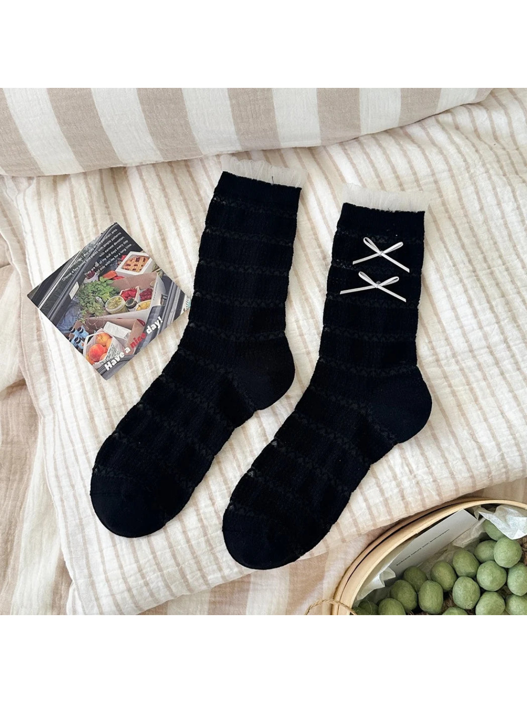 Rufia - Lace Bow Ruffle Trim Crew Socks