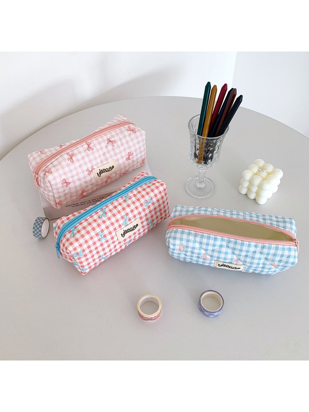 Cosbai - Plaid Bow Print Zipper Makeup Pouch Bag