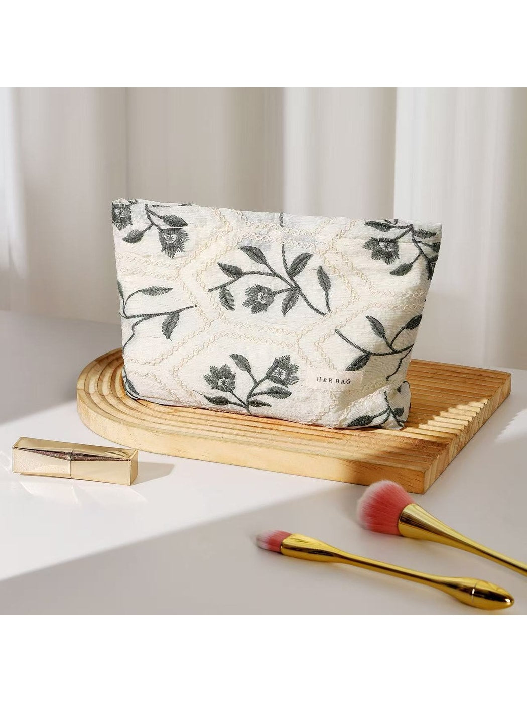 Cosbai - Floral Cosmetic Bag Handheld Storage Bag