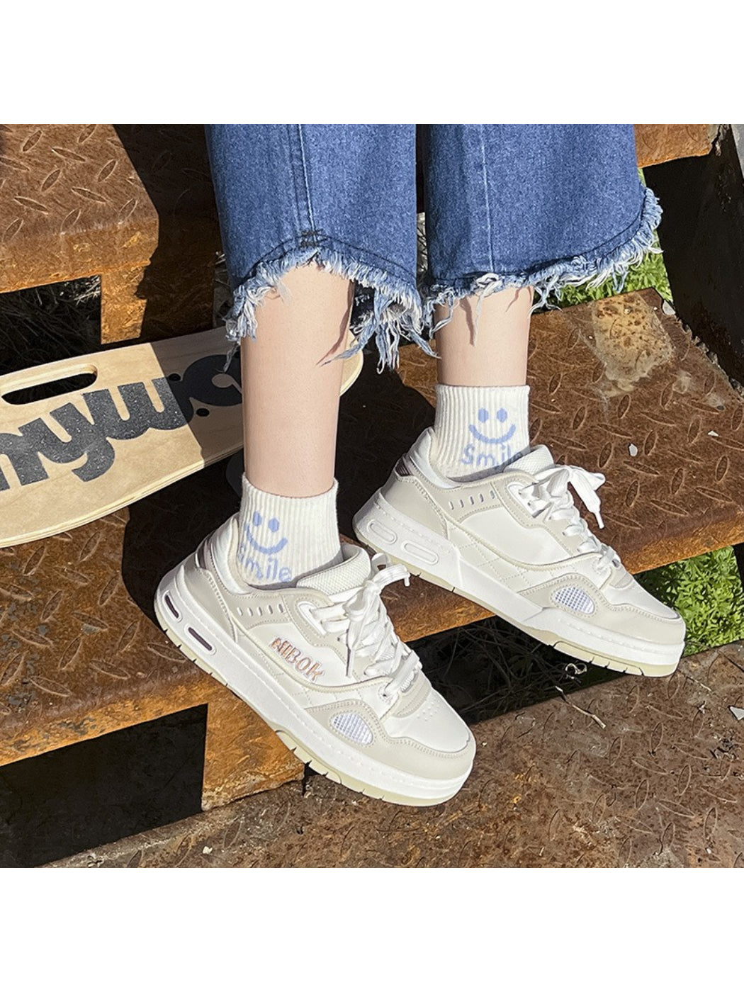 Rufia - Smiley Graphic Ankle Socks product image 2