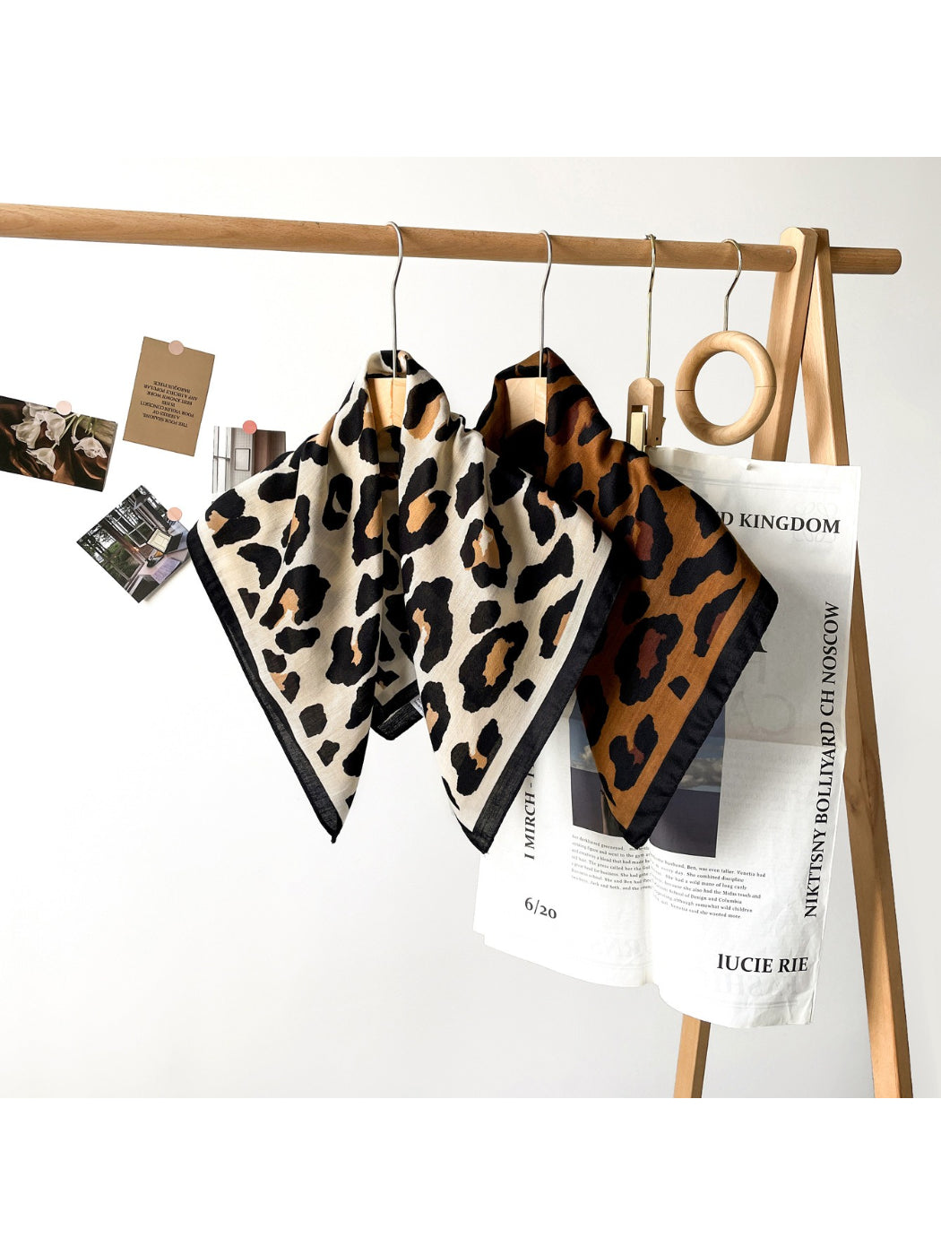 Scarvii - Classic Leopard Print Square Scarf