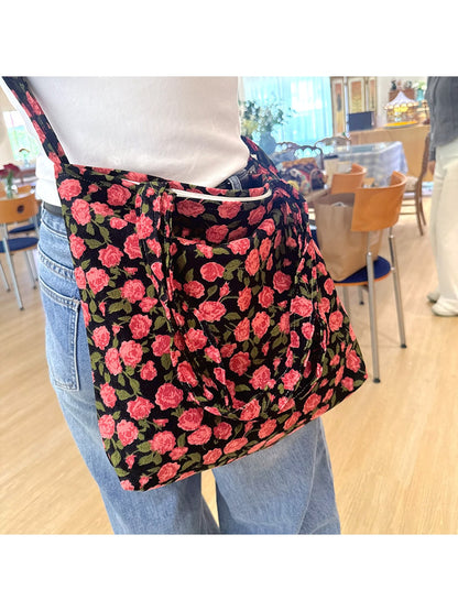 Cosbai - Rose Theme Casual Zipper Crossbody Bag